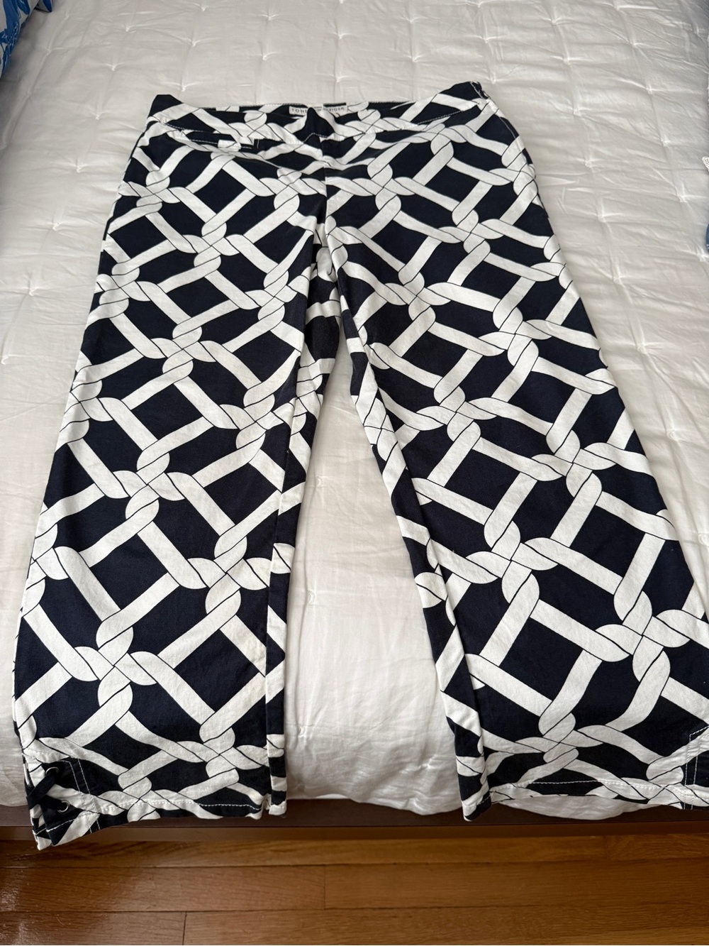 Tommy Hilfiger Navy and White Rope-Print Cropped Pants
